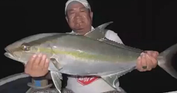 《海钓玩家》第59集 印度尼西亚探秘鲟鱼视频