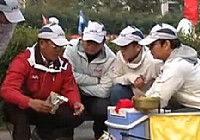 《化绍新钓鱼视频》饵料搭配及调漂方法