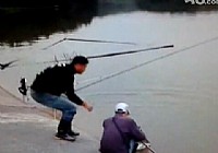 《水库钓鱼视频》小钩细线钓大鱼